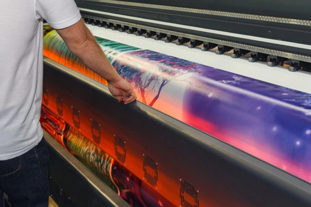 5 benefits of banner paper for offices, schools and businesses